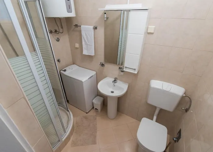 Na Stanovima זאדאר